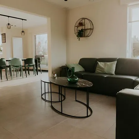 Luxe Vakantiewoning De Veldhoek Wingene